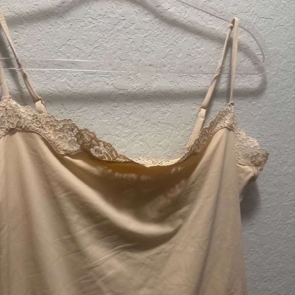 SKIMS Fits Everybody Lace Onesie Size 3X in clay - Picture 5 of 7